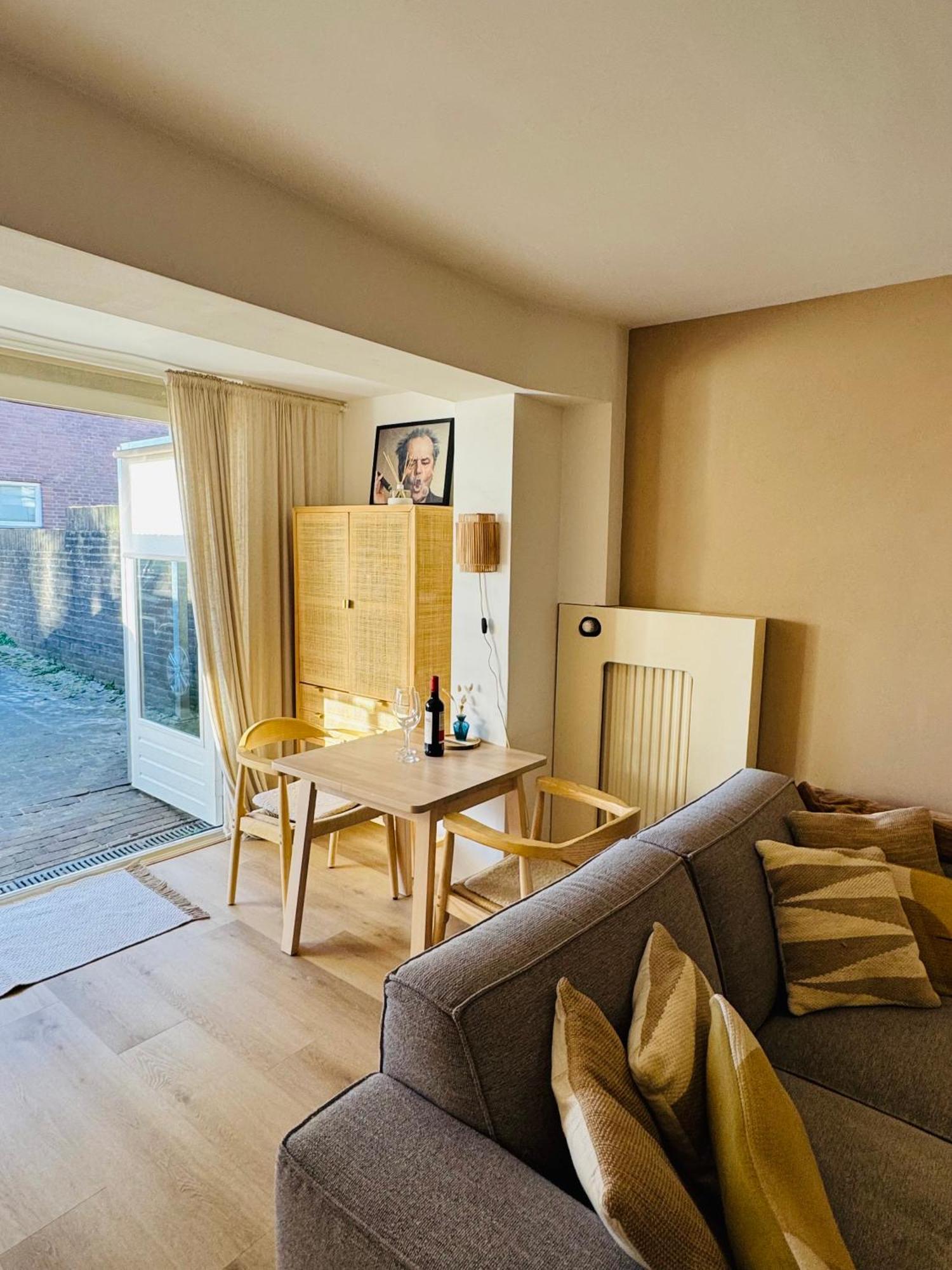 Ferienwohnung Hello Noordwijk - Souterrain Hoogwakersbosstraat 6 Exterior foto